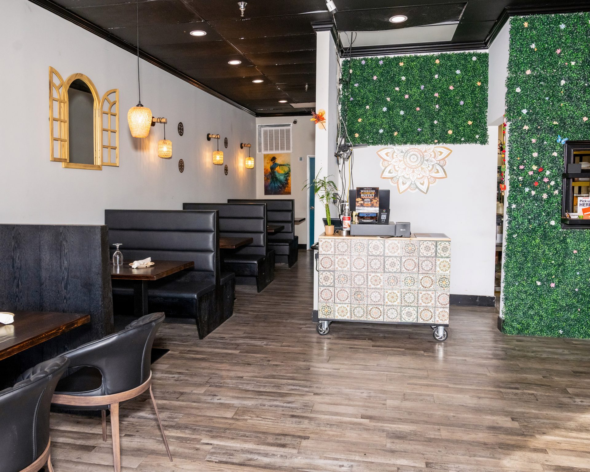 Visit Aroma Indian Kitchen Today